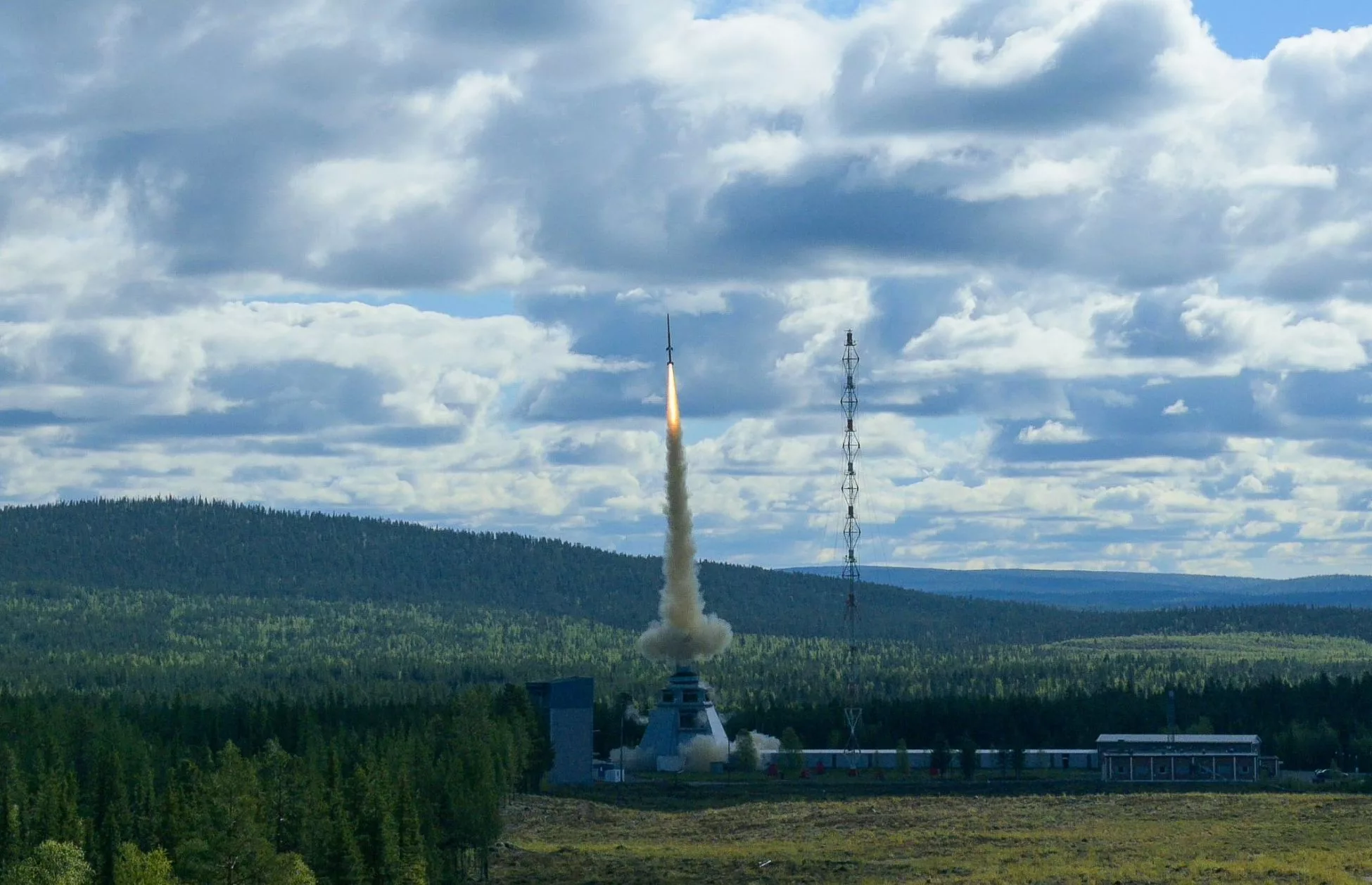 Esrange Twelve experiments launched to space from Esrange Space Center