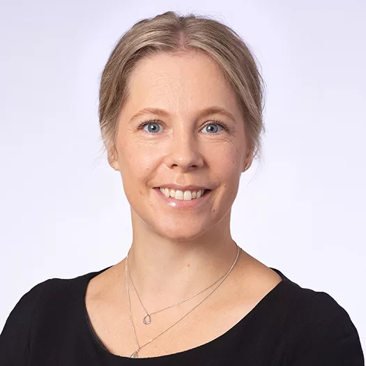 Portrait photo of Clara Burstrand